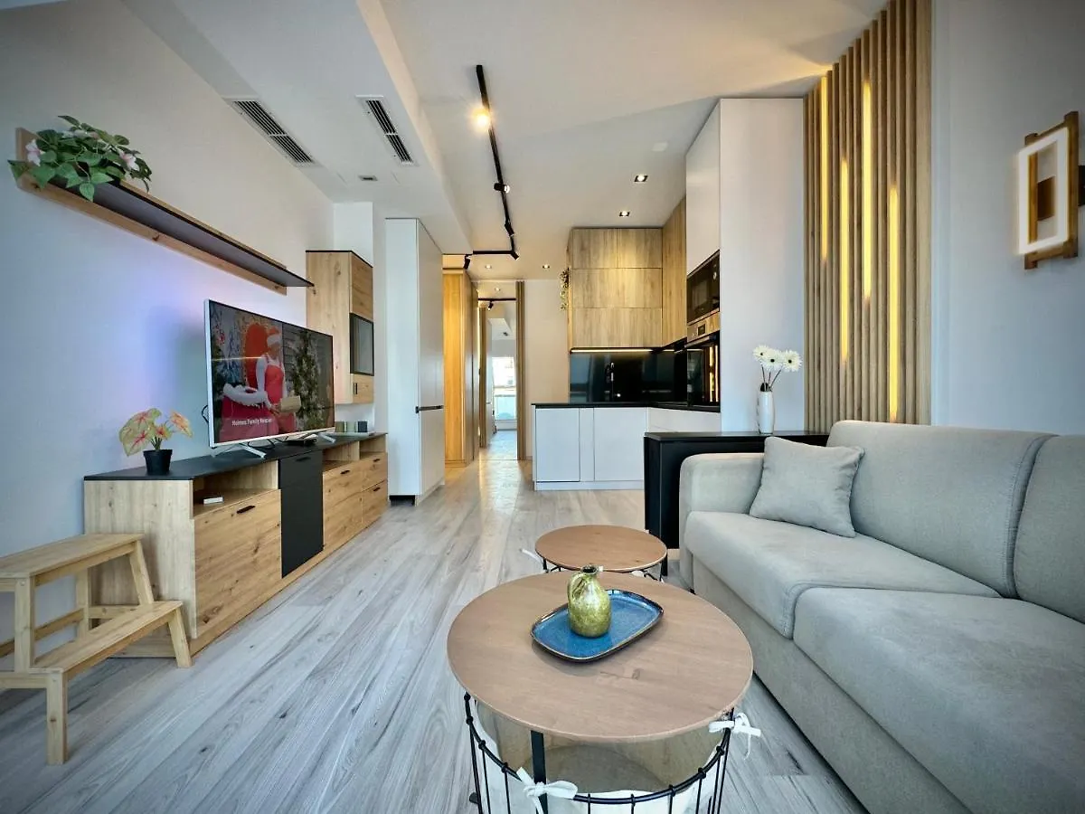 City Modern & Classy Apartment For 4 Guests & Parking Sofia